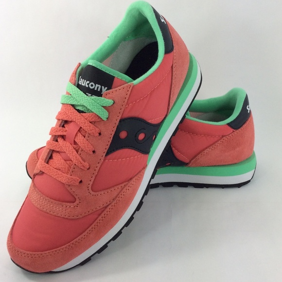 saucony retro running shoes